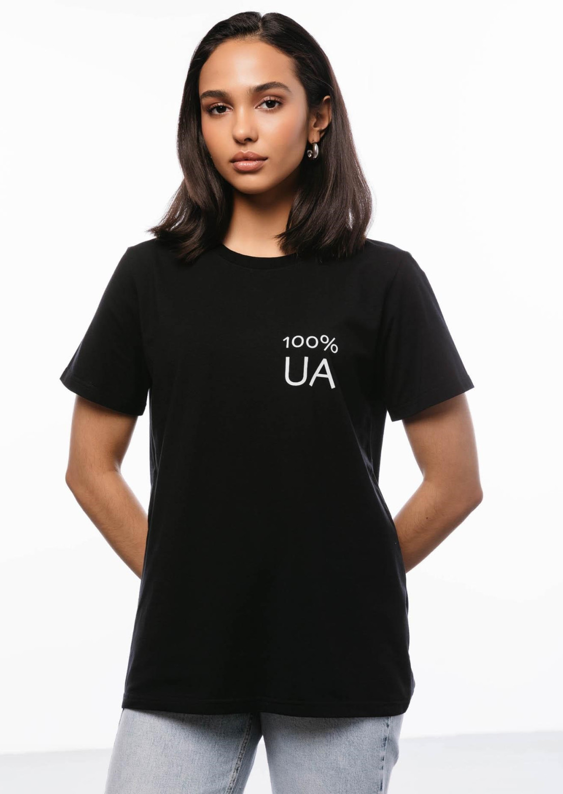 Black T-shirt "100% UA"